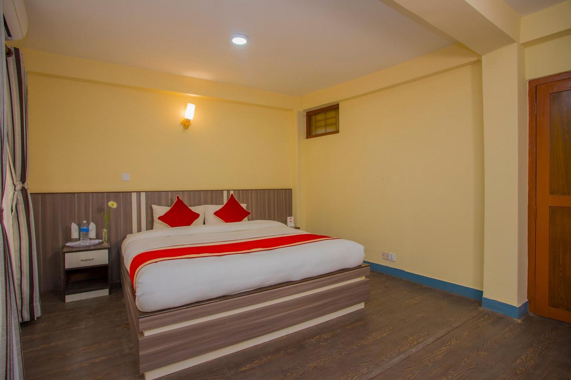 Oyo 297 Hotel Aayam Káthmándú Exteriér fotografie